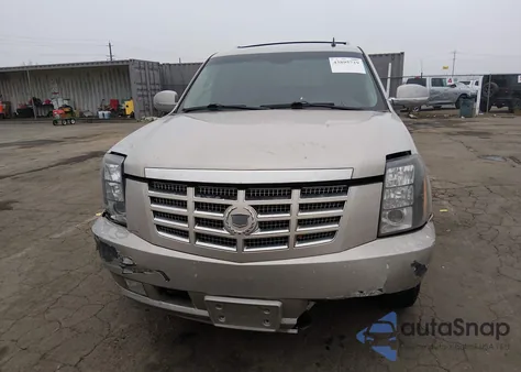 2008 Cadillac Escalade Standard из США, поврежденный, VIN 1GYFK63888R209268